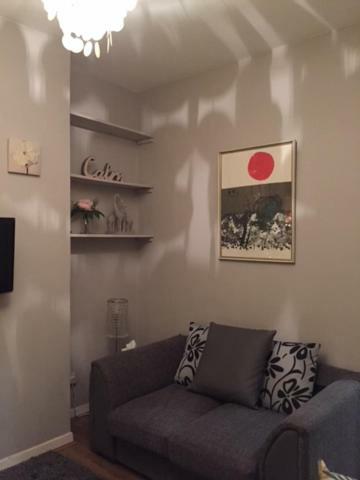 Perfect 2 Bedroom Flat Shepherds Bush W12 Londra Dış mekan fotoğraf